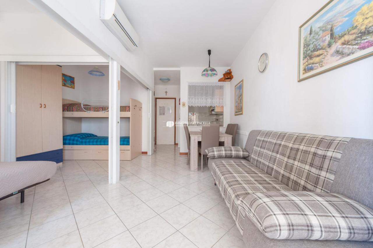 Residence Solmare Immobiliare Pacella Lido di Jesolo Kültér fotó